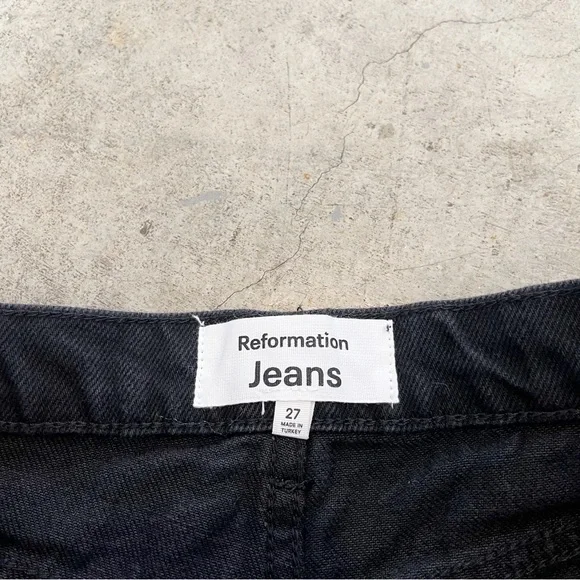 Reformation NWT Charlie High Rise Jean Short - Picture 3 of 7